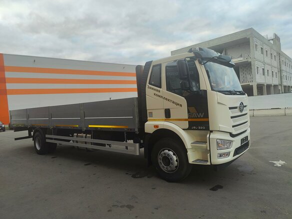 2026 FAW J6L, белый - вид 9