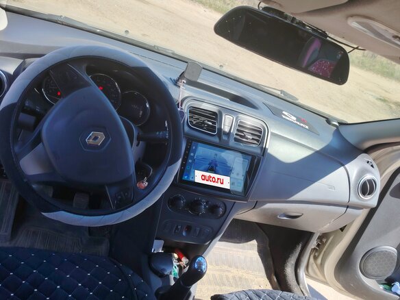 2015 Renault Sandero Stepway II, бежевый, 890000 рублей - вид 5