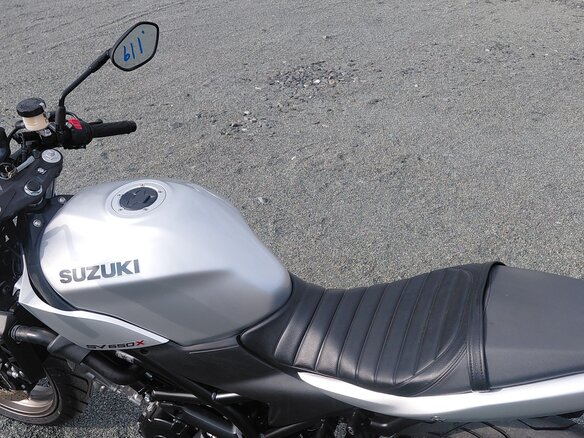 2024 Suzuki SV 650, серебристый, 685000 рублей - вид 8