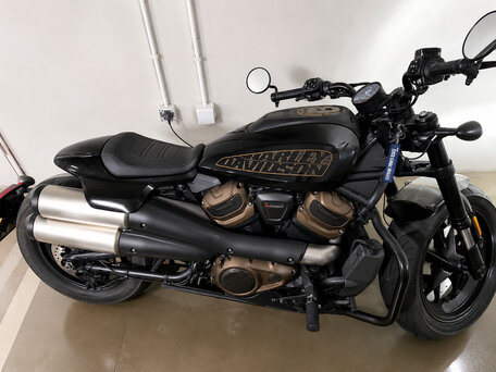 2021 Harley-Davidson Sportster S, чёрный, 1990000 рублей, вид 1