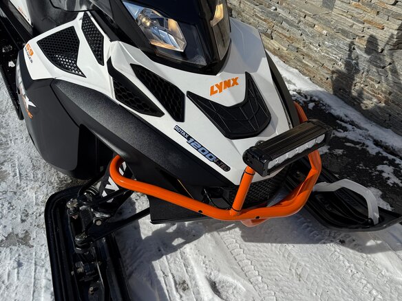 2015 BRP Lynx 69 Alpine, белый, 2050000 рублей - вид 1