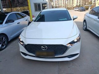 2023 Mazda 3 Axela IV (BP), белый, 1500100 рублей, вид 2