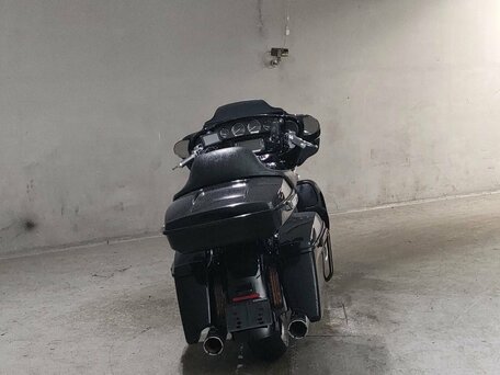 2016 Harley-Davidson CVO Street Glide, синий, 1450000 рублей, вид 4