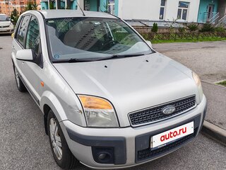 2008 Ford Fusion I Рестайлинг, серебристый, 350000 рублей, вид 3