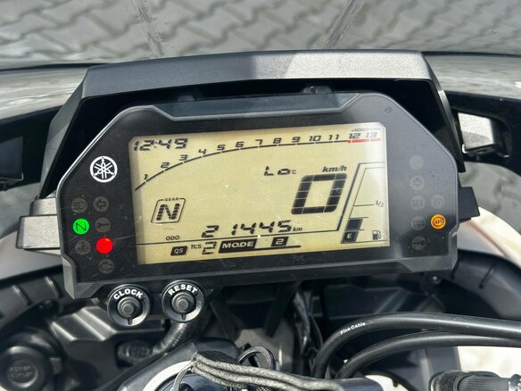 2018 Yamaha MT-10, чёрный, 1250000 рублей - вид 8