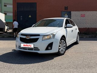 2012 Chevrolet Cruze I Рестайлинг, белый, 700000 рублей, вид 1