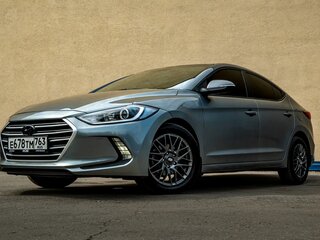 Hyundai Elantra VI (AD)