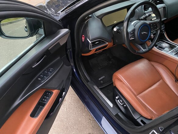 2018 Jaguar XE I, синий, 1950000 рублей - вид 6