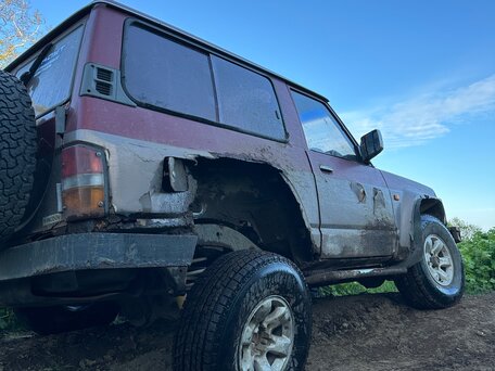 1992 Nissan Safari IV (Y60), красный, 500000 рублей, вид 3