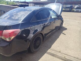 2012 Chevrolet Cruze I Рестайлинг, чёрный, 667000 рублей, вид 3