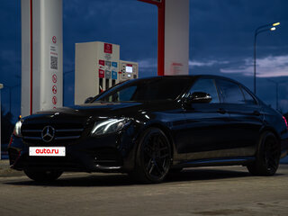 2017 Mercedes-Benz E-Класс 200 V (W213, S213, C238), чёрный, 3000000 рублей, вид 3