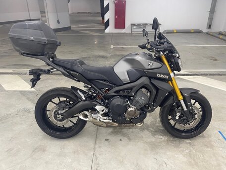 2014 Yamaha MT-09 (FZ-09), серый, 750000 рублей, вид 4