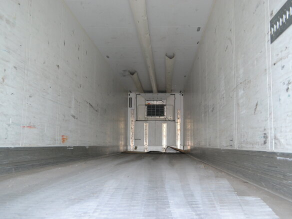 2011 Schmitz Cargobull SKO, белый, 2350000 рублей - вид 4