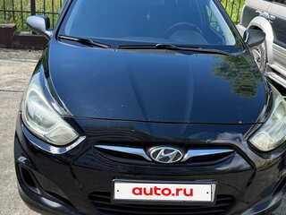 2013 Hyundai Solaris I, чёрный, 660000 рублей, вид 2