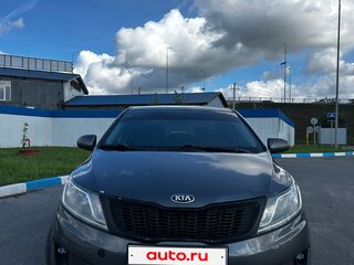 2013 Kia Rio III, серый, 500000 рублей, вид 3