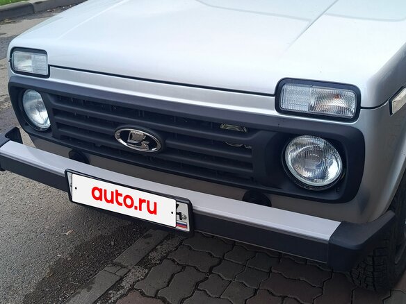 2015 Lada (ВАЗ) 2121 (4x4) I Рестайлинг, белый, 675000 рублей