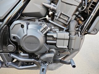 2020 Honda CMX 1100 Rebel, чёрный, 850000 рублей, вид 4