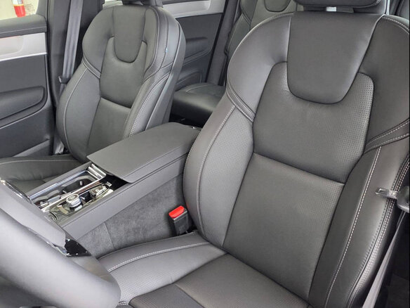 2026 Volvo XC90 B6 II Рестайлинг 2, чёрный, 9490000 рублей - вид 7