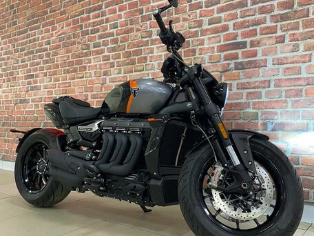 2026 Triumph Rocket 3, серый, 3800000 рублей, вид 2