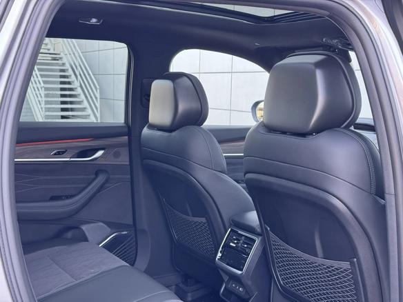 2026 Geely Monjaro I, серебристый - вид 20