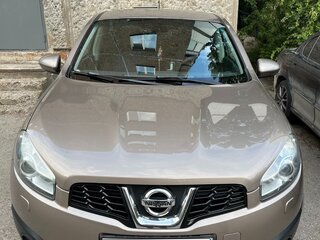 2013 Nissan Qashqai I Рестайлинг, коричневый, 1080000 рублей, вид 1