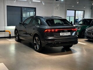 2026 Audi Q8 50 TDI I (4M) Рестайлинг, серый, 11949000 рублей, вид 5