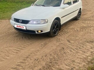 2000 Opel Vectra B Рестайлинг, белый, 245000 рублей, вид 1