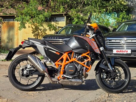 2014 KTM 690 Duke, оранжевый, 475000 рублей, вид 2