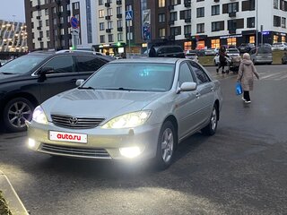 2005 Toyota Camry V (XV30) Рестайлинг, серебристый, 819000 рублей, вид 2