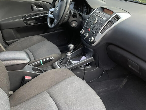2011 Kia Ceed I Рестайлинг, серый, 800000 рублей - вид 14