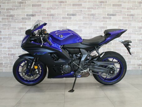 2022 Yamaha YZF-R7, синий, 840000 рублей, вид 3