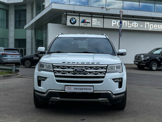 2018 Ford Explorer V Рестайлинг 2, белый, 3147000 рублей, вид 2