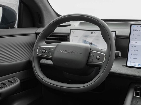 2026 Nissan NX8 81 kWh, белый - вид 8