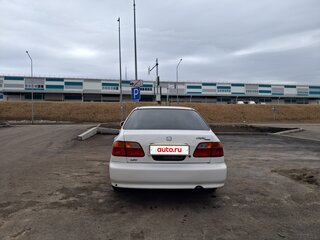 1999 Honda Civic Ferio II, белый, 250000 рублей, вид 3
