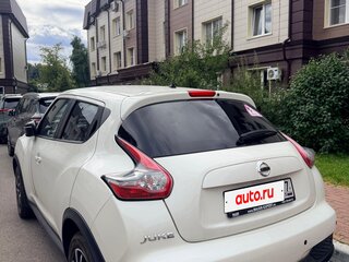 2018 Nissan Juke I Рестайлинг, белый, 1695000 рублей, вид 3