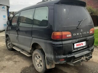 2002 Mitsubishi Delica IV, чёрный, 1050000 рублей, вид 2