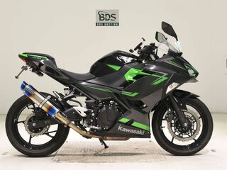 2023 Kawasaki Ninja 400, чёрный, 797000 рублей, вид 2