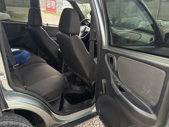 2012 Chevrolet Niva I Рестайлинг, серый, 560000 рублей - вид 12