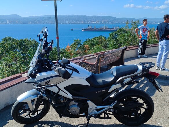 2013 Honda NC 700X, белый, 650000 рублей