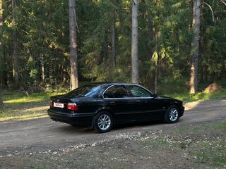 2003 BMW 5 серии 525i IV (E39) Рестайлинг, чёрный, 950000 рублей, вид 5