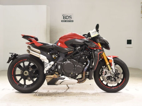 2021 MV Agusta Brutale 1000, красный, 1800000 рублей, вид 1