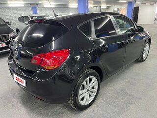 2010 Opel Astra J, чёрный, 659000 рублей, вид 5