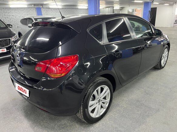 2010 Opel Astra J, чёрный, 649000 рублей - вид 4