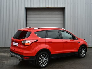 2018 Ford Kuga II Рестайлинг, красный, 1399000 рублей, вид 4