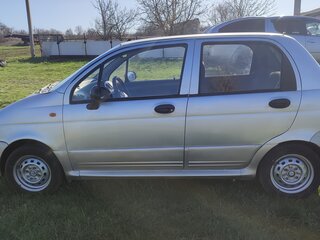 2010 Daewoo Matiz Best I Рестайлинг, серебристый, 350000 рублей, вид 4