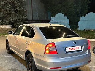 2013 Skoda Octavia II (A5) Рестайлинг, серебристый, 900000 рублей, вид 5