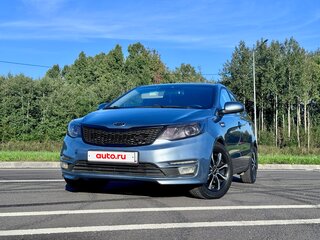 2015 Kia Rio III Рестайлинг, голубой, 795000 рублей, вид 2