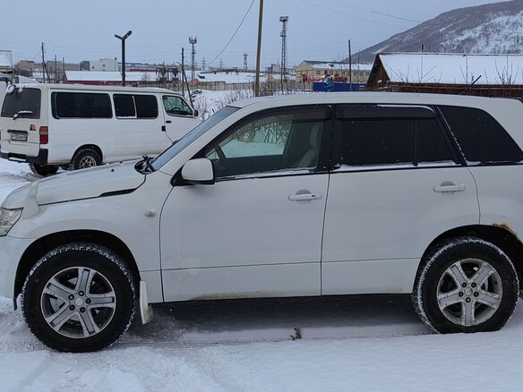 2005 Suzuki Escudo III, белый - вид 7