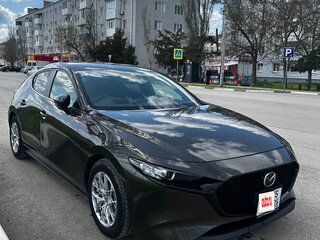 2021 Mazda 3 IV (BP), коричневый, 1400000 рублей, вид 1