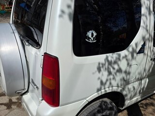 2013 Suzuki Jimny Kei car III Рестайлинг 2, белый, 900000 рублей, вид 2